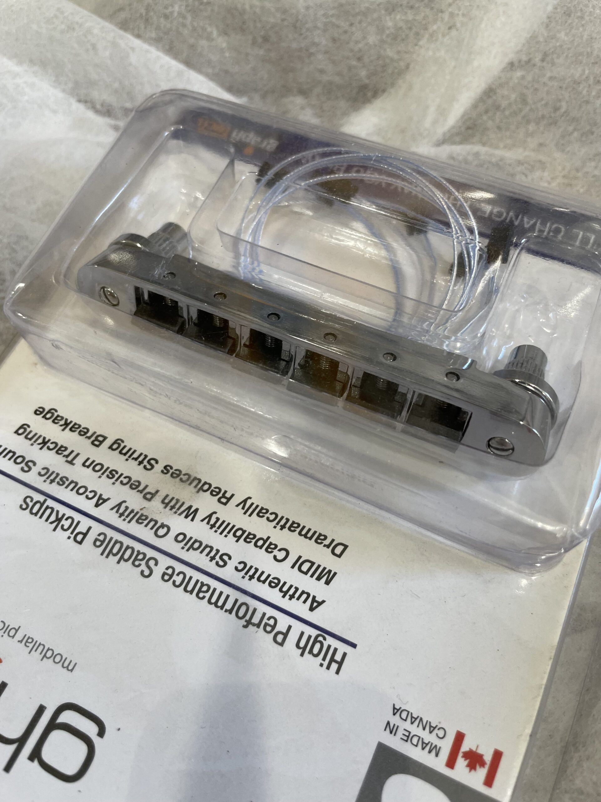 Graph Tech Ghost ResoMax NV Bridge 4mm SS - Piezo Saddles - Image 3