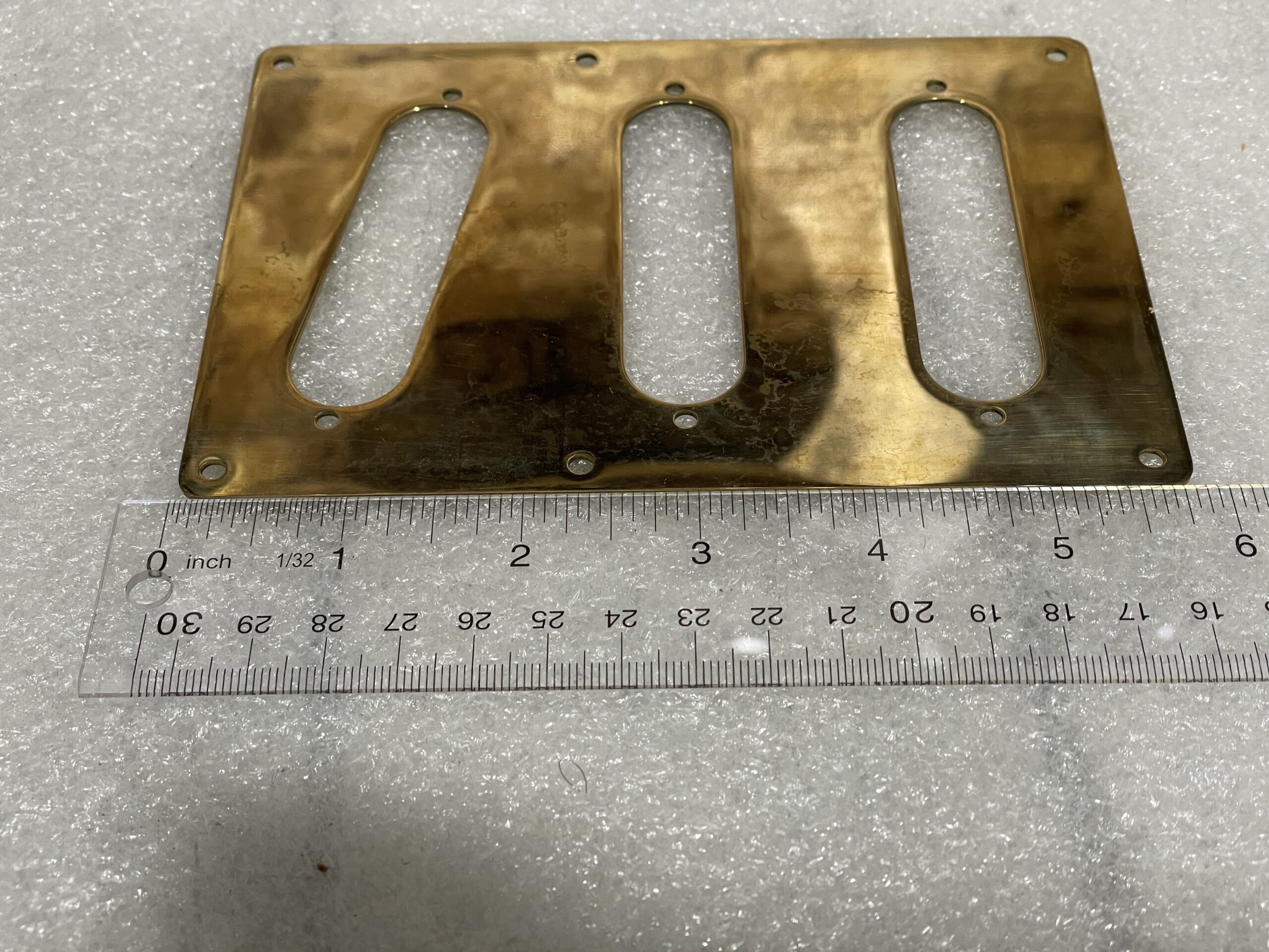 Silverlake Guitars Brass Triple Single Coil Mounting Plate for Wolf Guitar - Image 4