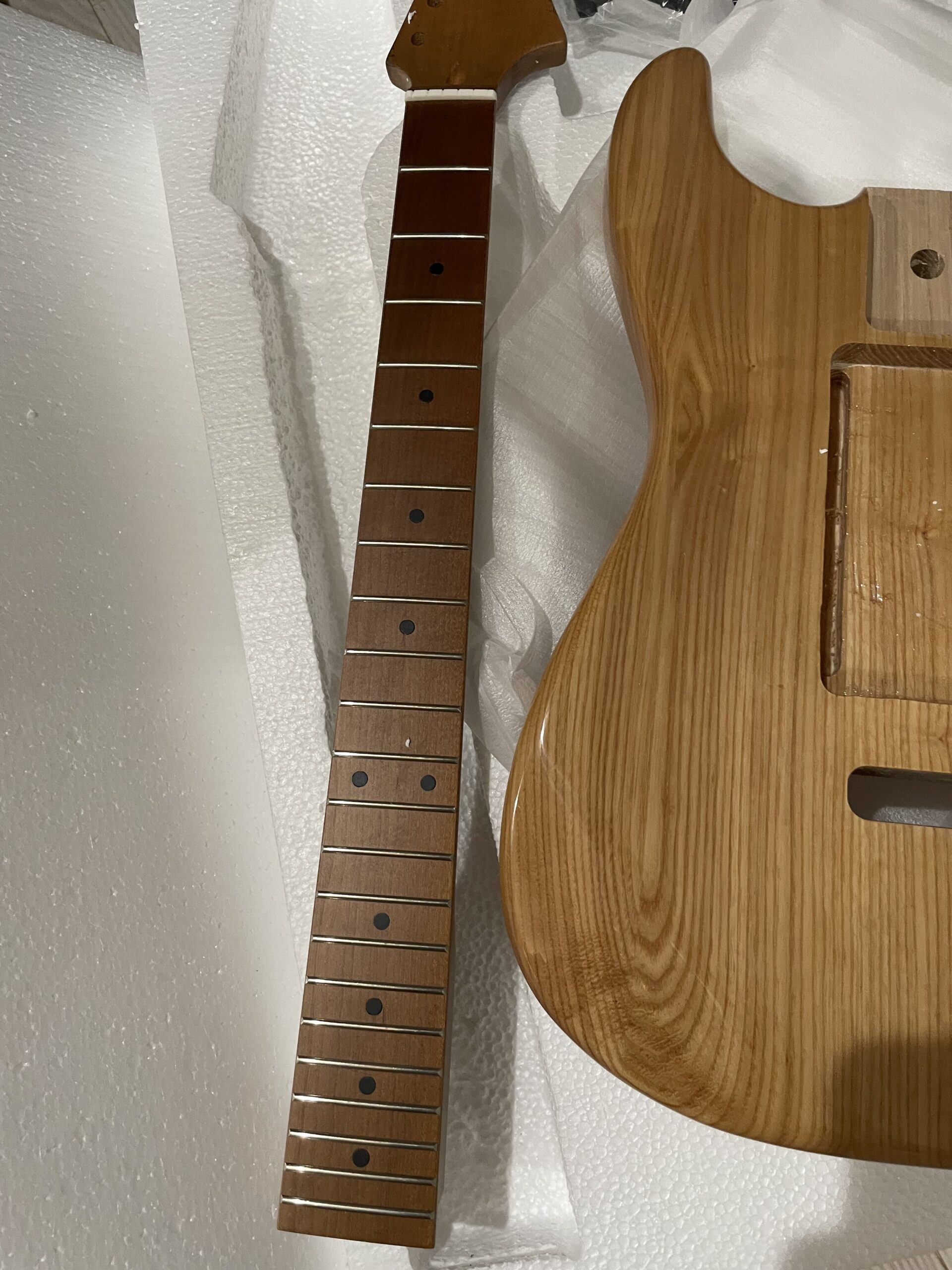 Strat Kit - Body and Roasted Maple Relic Neck - Image 4
